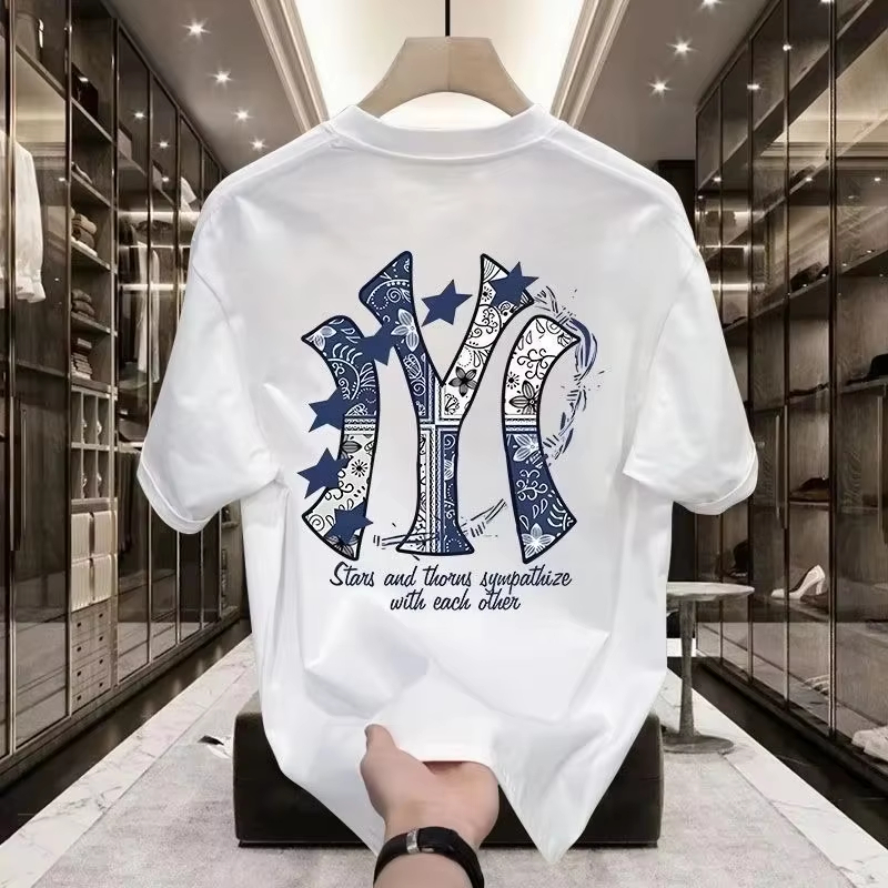 Streetwear Brand With Flowers - T-shirt tendance en coton avec logo
