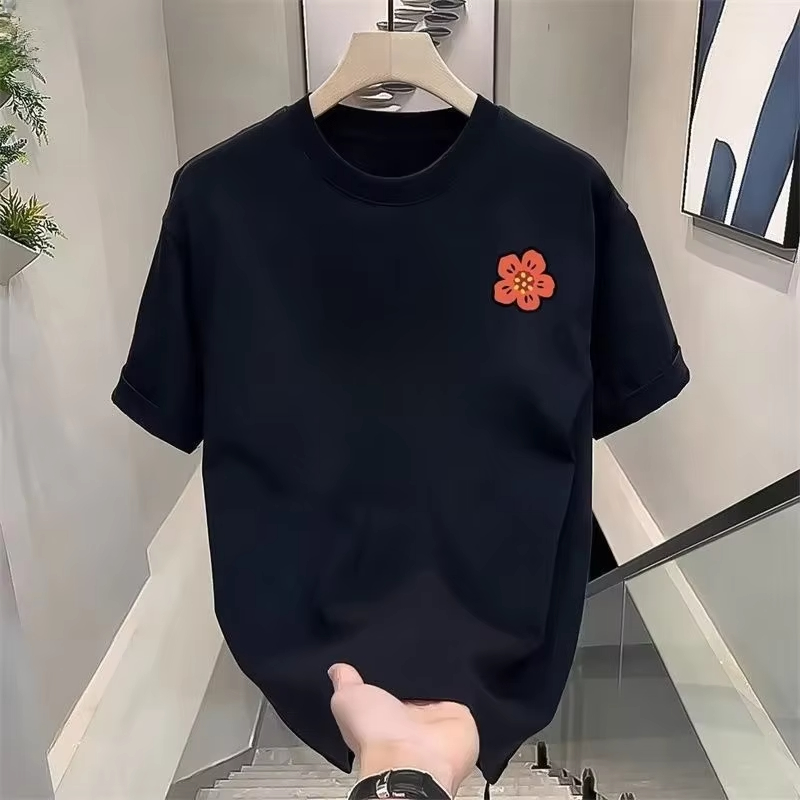 T-shirt Unisexe en Coton à Man - Streetwear Brand With Flowers avis et prix